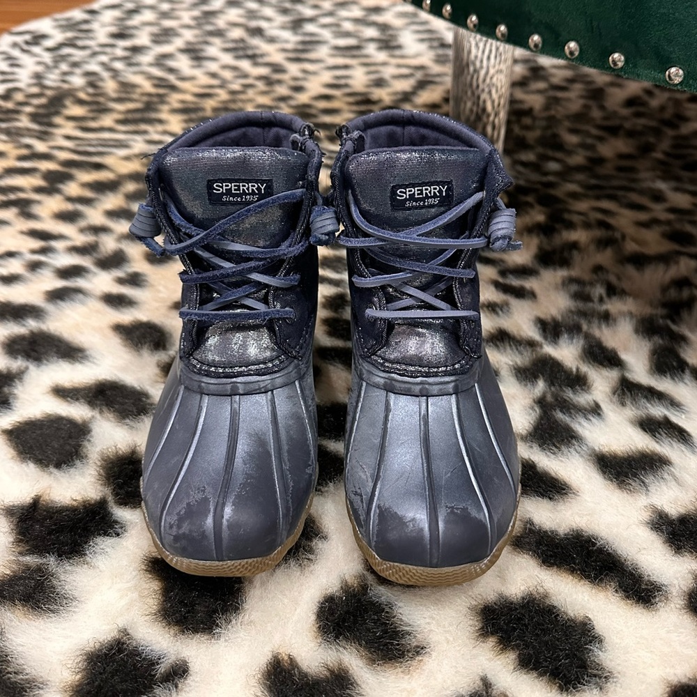 Sperry navy blue boots